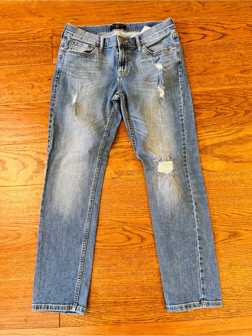 Banana‎ Republic Light Blue Slim Straight Distressed Jeans